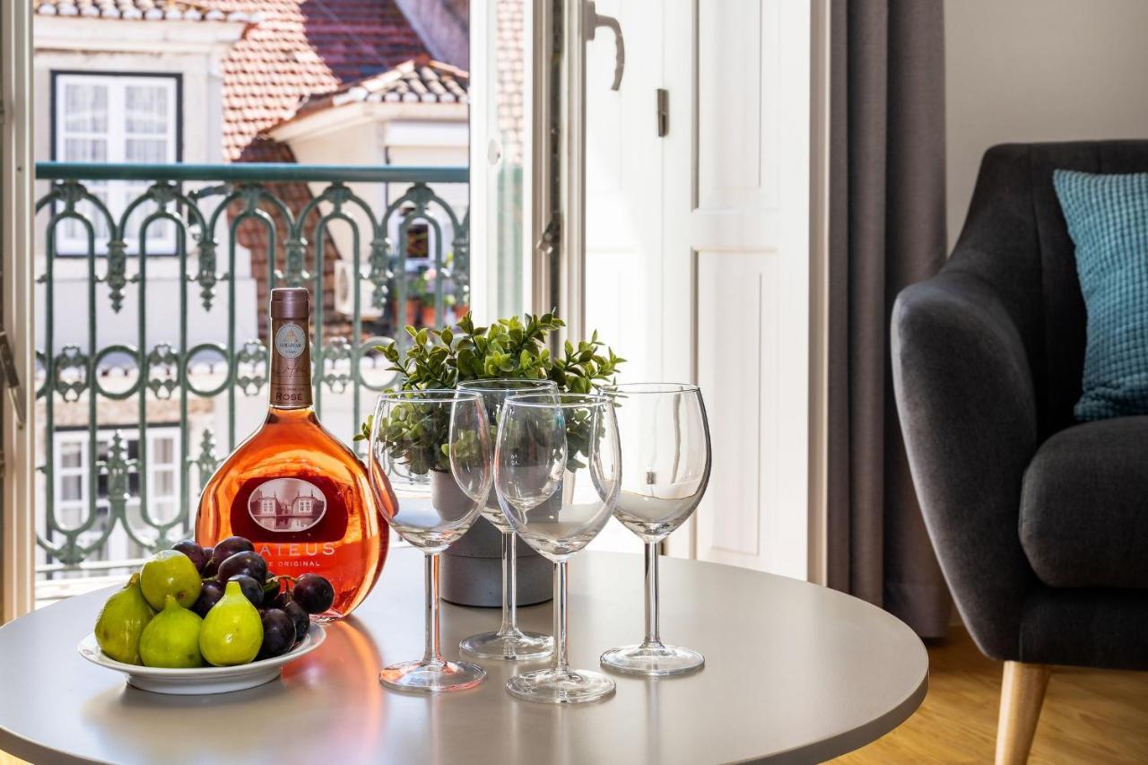Amazing 1Bdr Apartment In Chiado By Lovelystay Lisboa Exteriör bild